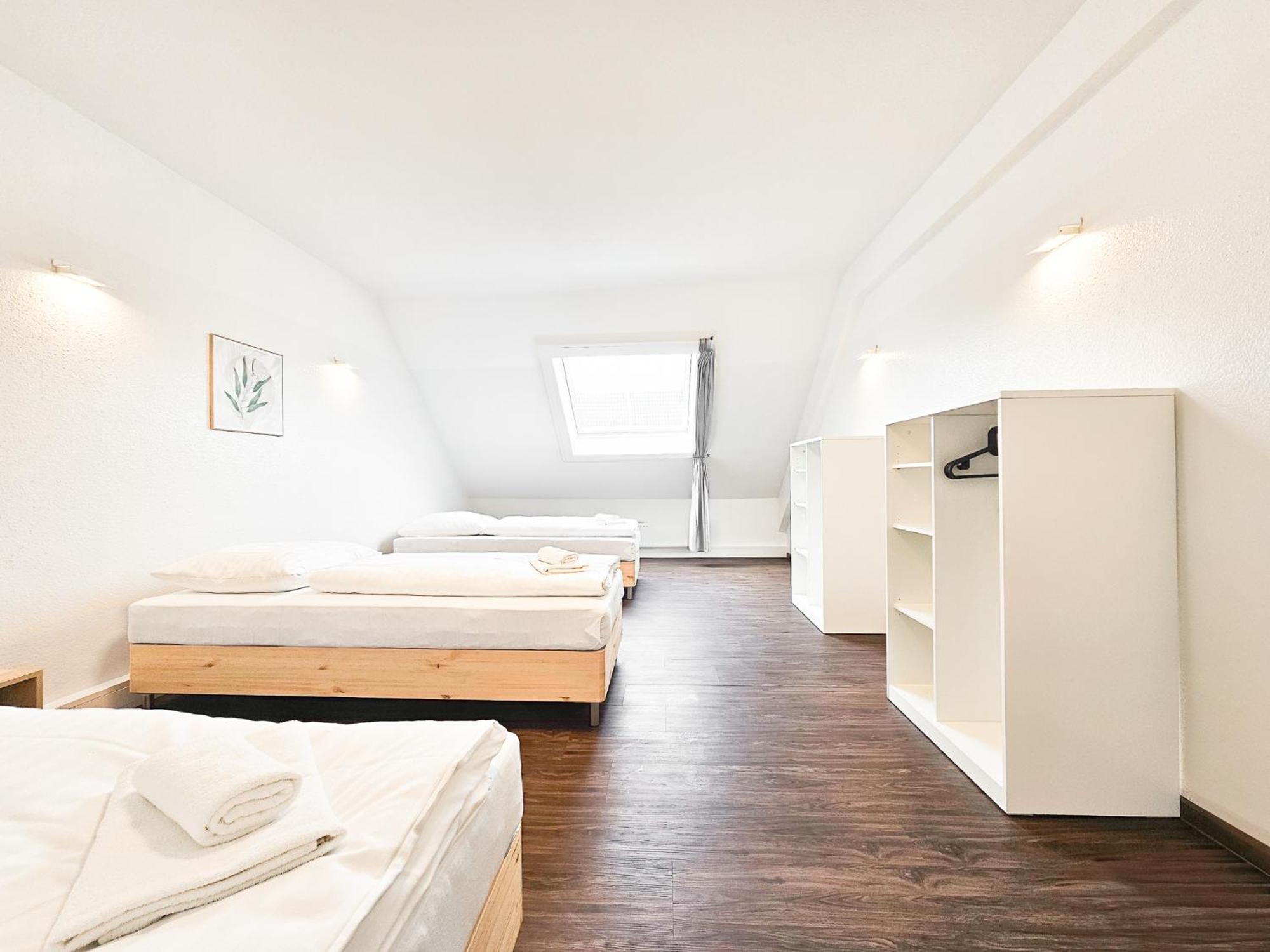 Raj Living - Center With 5 - 10 Min Messe Dus * Düsseldorf