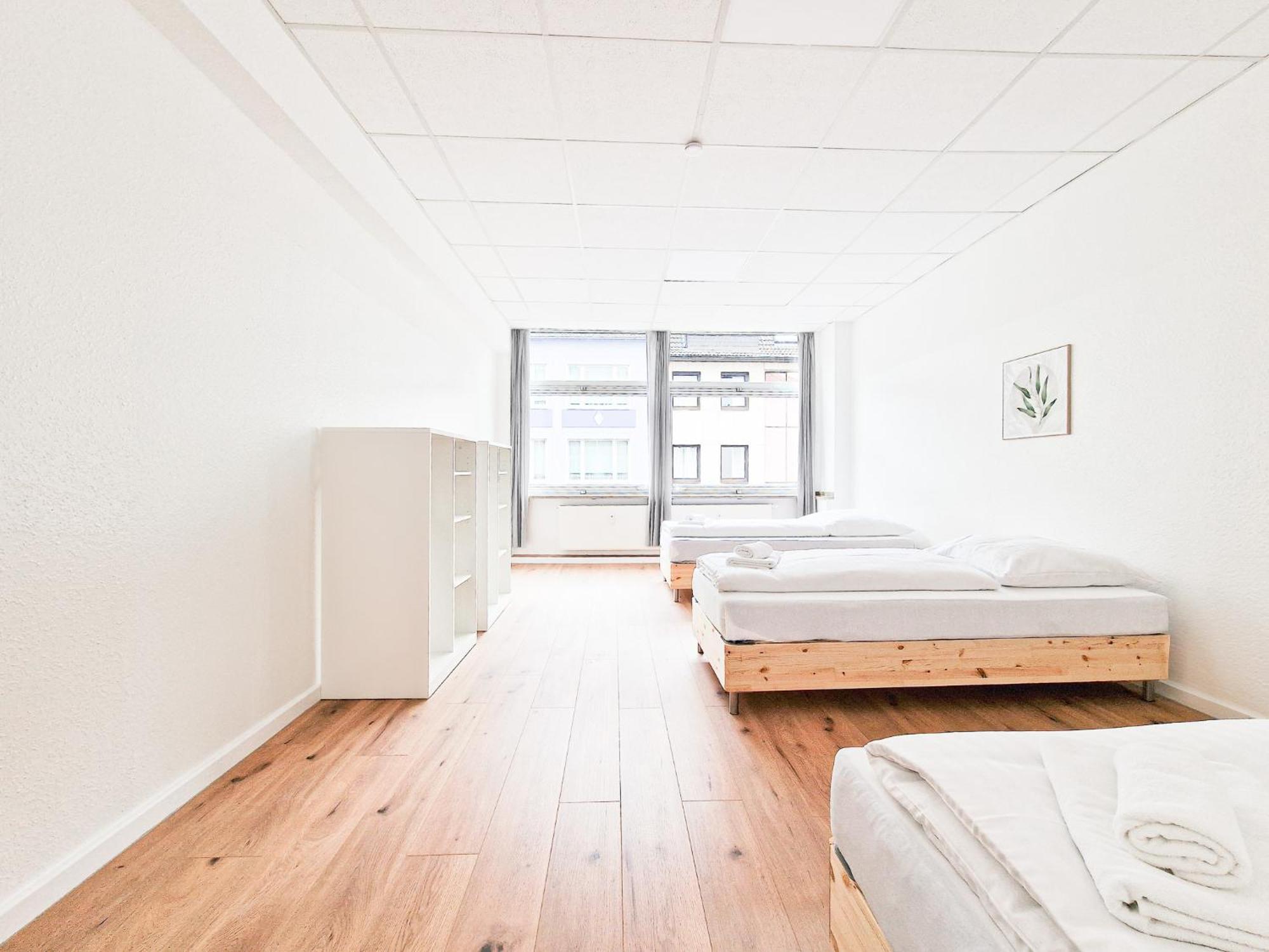 Raj Living - Center With 5 - 10 Min Messe Dus Appartement *
